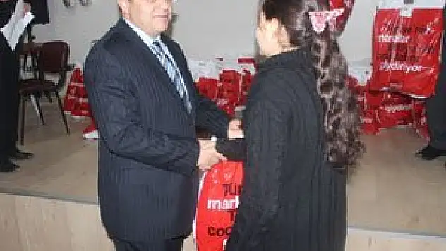 Beyşehir'de 356 öğrenciye yardım malzemesi