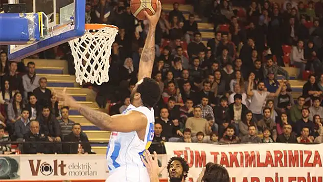 Torku Konya Selçuk Üniversitesi, Anadolu Efes'i yendi...
