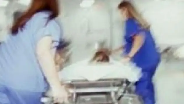 Hemşire eşe Yoğun bakımda ateş