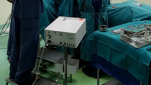 Türkiye'de yılda yaklaşık 9 bin kişi mide küçültme ameliyatı oluyor