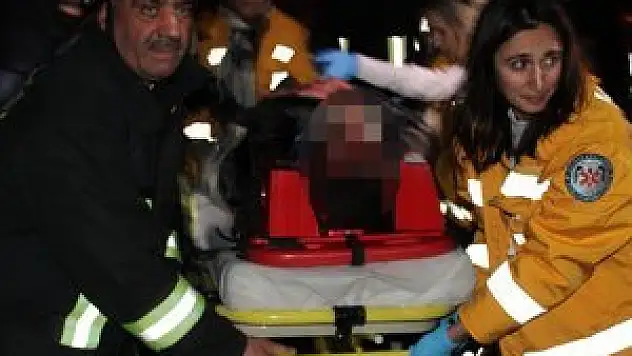 Polisten kaçarken kaza yaptılar