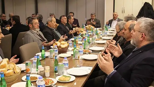 Konya İmam Hatip Lisesi mezunları 37 yıl sonra Cihanbeyli'de buluştu