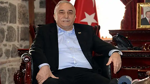 Bakan Fakıbaba: Kürtler benim canım, kardeşimdir