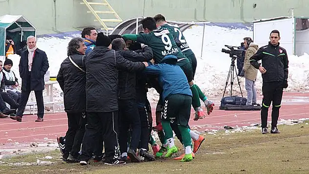 Anadolu'da lideri avlamanın sevinci yaşanıyor!