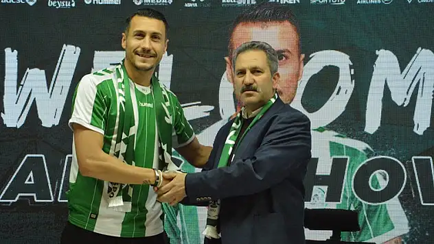 Jahovic, rekor kıramadan Konyaspor'a geldi