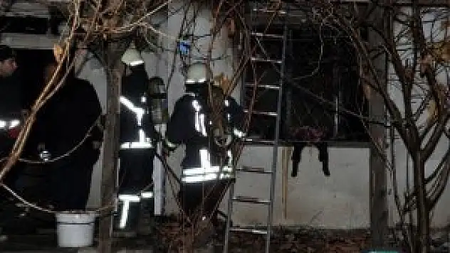 Yangın faciası: 4 ölü