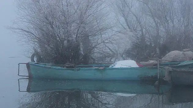 Beyşehirli balıkçıları şimdi de sisli hava vurdu