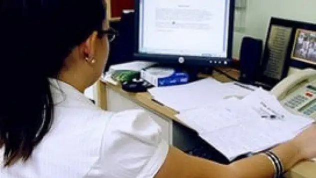 Kamuda 2441 kadroda değişiklik