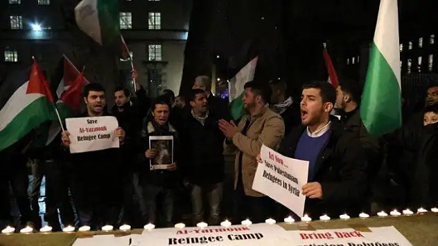 Yermuk'taki mülteciler için dayanışma gösterisi