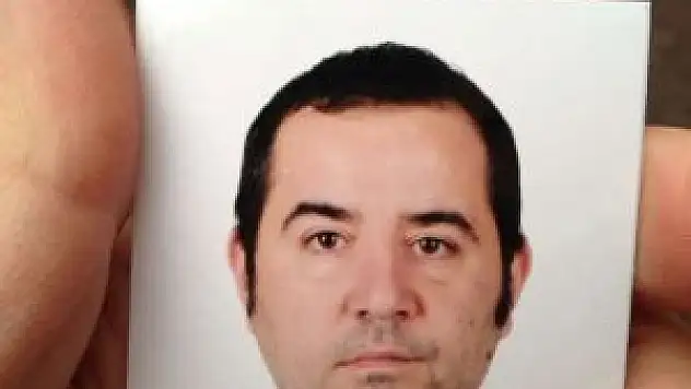 Ata Demirer vesikalık çektirirse