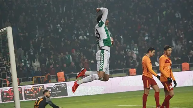 Adis Jahovic golle başladı