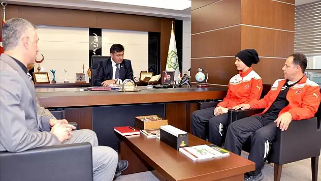 Meram Belediyespor'dan Türkiye şampiyonu