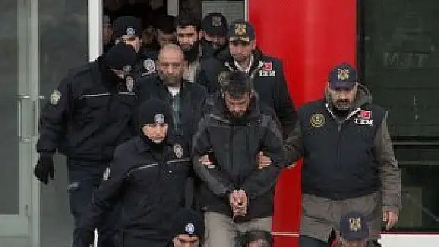 Van merkezli operasyonda 4 tutuklama