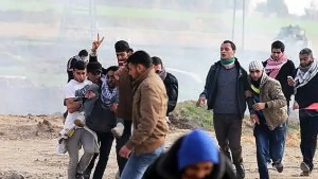 İsrail askerleri Filistinlilere ateş açtı