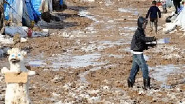 Esed'e nefretlerini böyle gösterdiler