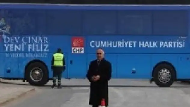 CHP Genel Merkezi'nde 'Duran aday' eylemi