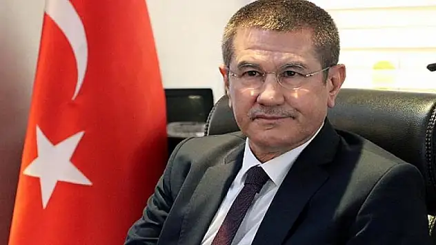 Bakan Canikli: Öldürülenler sivil değil etek giymiş teröristlerdir