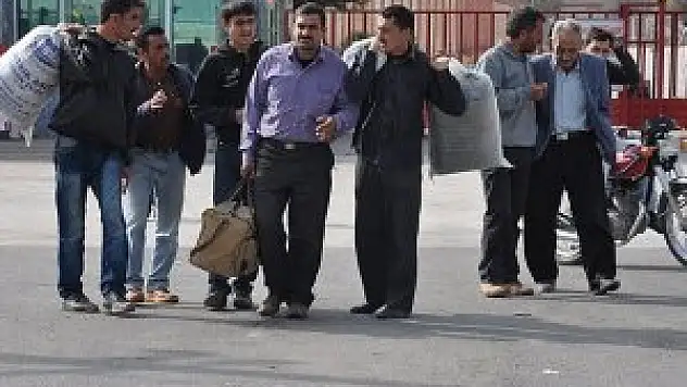 18 günde 18 bin Suriyeli ülkesini terk etti