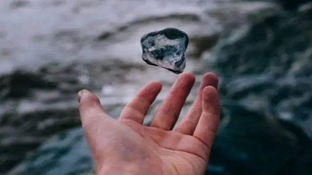 Bilim insanları suyun yeni bir halini keşfetti