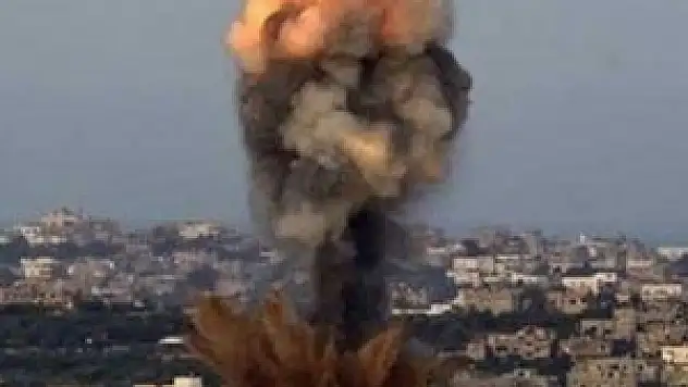 İsrail Gazze'ye saldırdı!