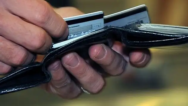 Bankalar yasayı fırsata çeviriyor... Dikkat taksite çarpılmayın...