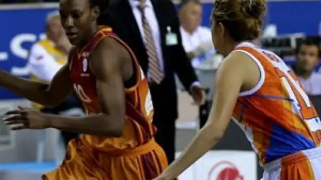 Galatasaray yara sardı