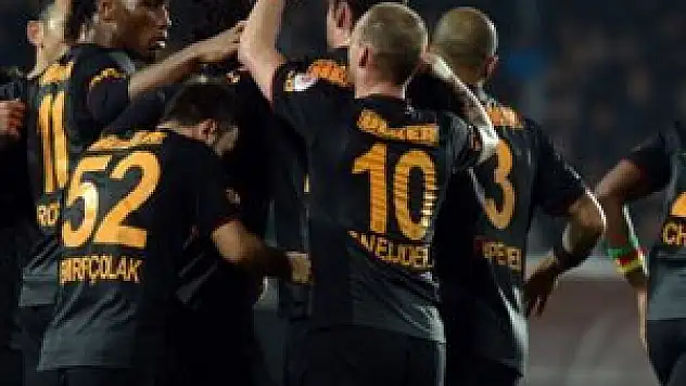 Aslan'a son dakika şoku