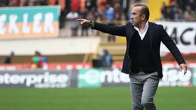 Mehmet Özdilek taktik savaşı verdi