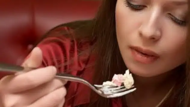 Aşırı sıcak yemek ve içmek kansere davetiye