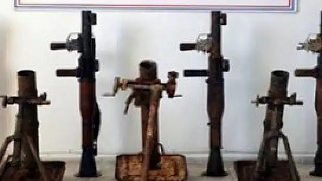 Uludere'de mühimmat ele geçirildi