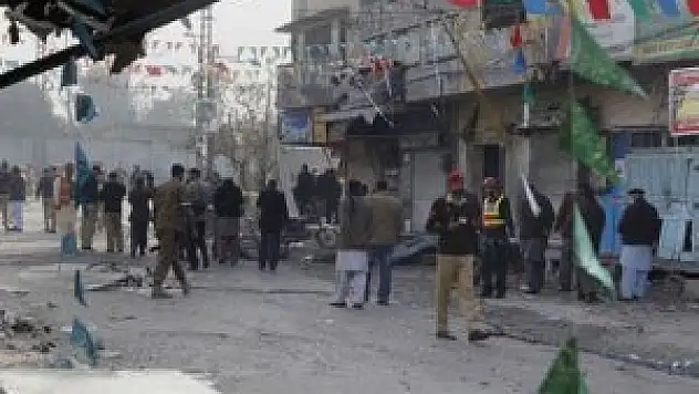 Pakistan'da intihar saldırısı: 6 ölü