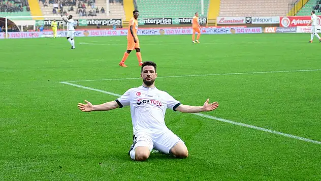 Ömer Ali Şahiner, sola geçecek