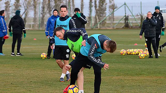 Konyaspor, tempoyu artırdı