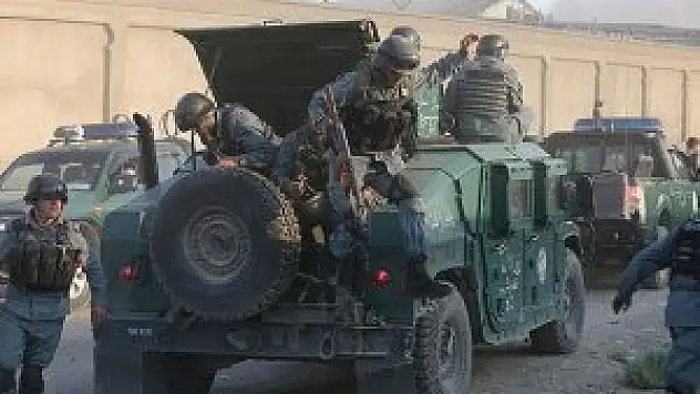 Afganistan'da ABD üssüne saldırı