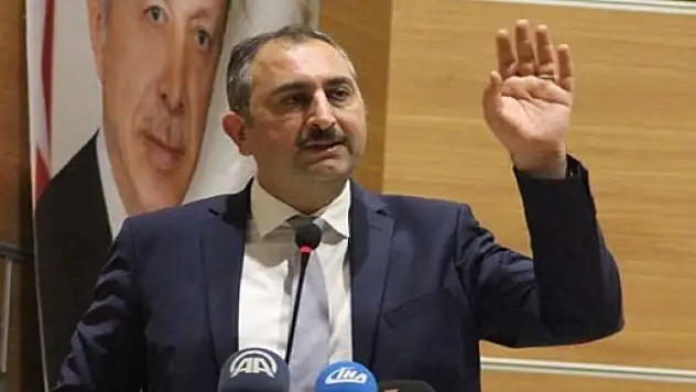 Bakan Gül sert çıktı: Aklımızla alay etmeyin!