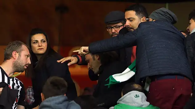 Yasaklı olmasına rağmen girdi!