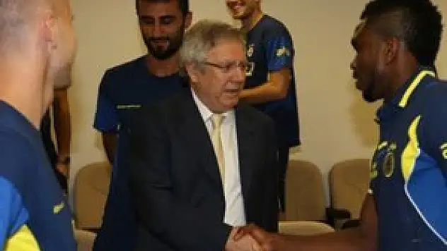 Aziz Yıldırım gözyaşlarına hakim olamadı