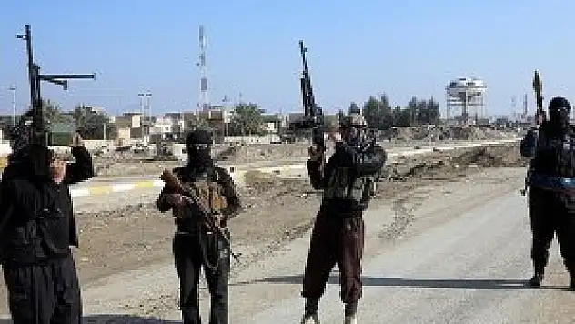 IŞİD Irak ordusundan 7 askeri kaçırdı