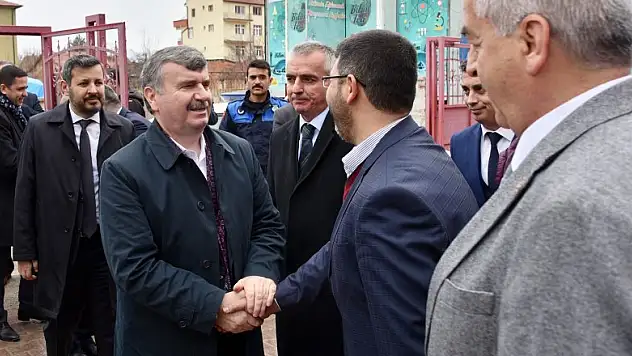 Başkan Akyürek Ilgın'da yatırımları inceledi vatandaşlarla buluştu