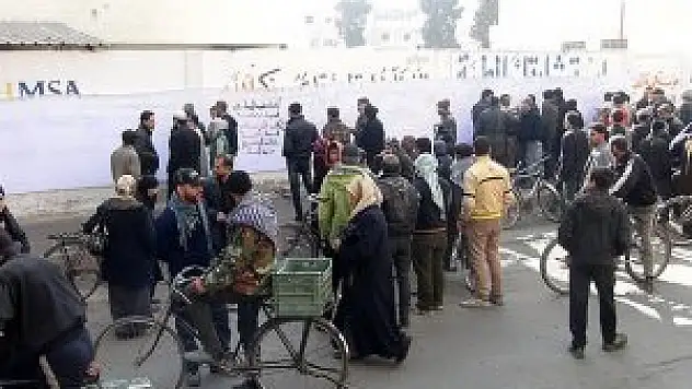 Şebbihalar yardımlara el koyuyor