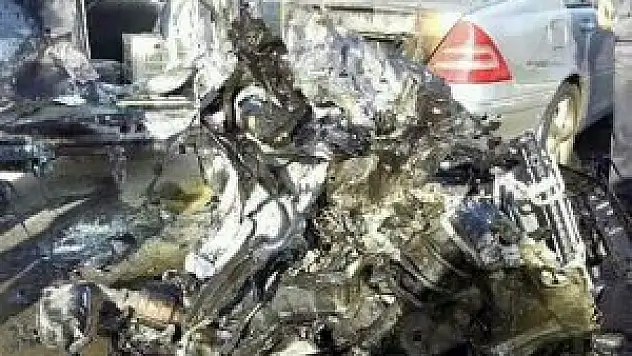 Bomba yüklü araçla saldırı: 4 ölü, 51 yaralı