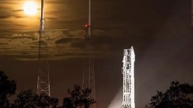 NASA uzaya izleme ve veri toplama uydusu gönderdi