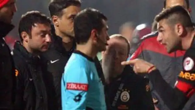 Burak Yılmaz hakeme 'salağa yatma' demiş