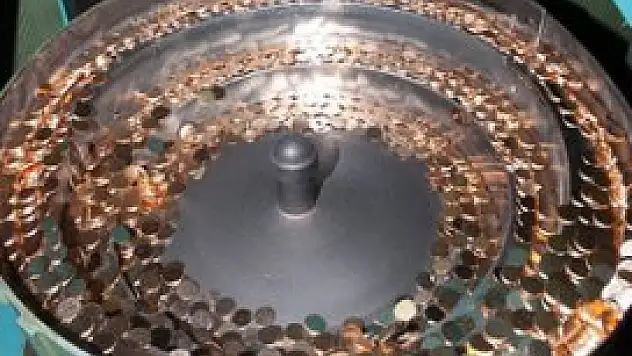 Darphane altın üretiminde frene bastı