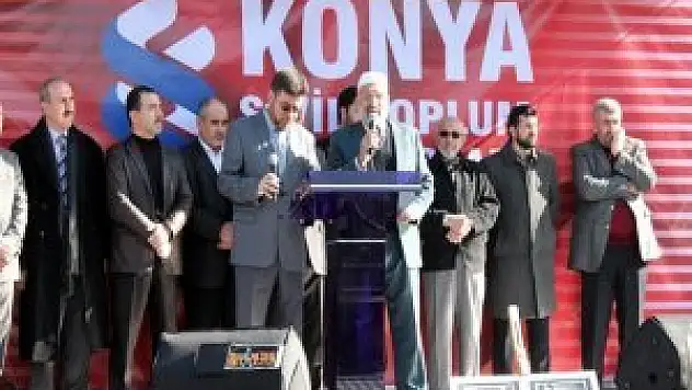 Konya'da STK'lar Suriye'deki katliamı protesto etti
