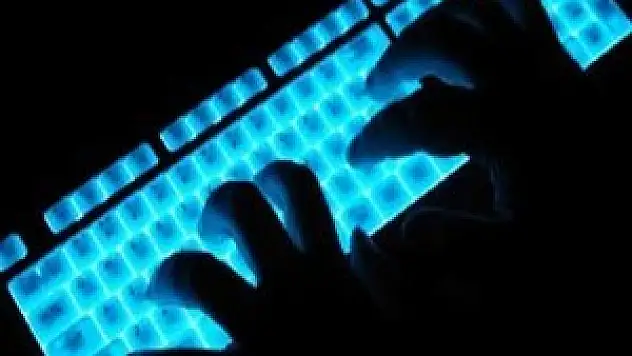 Yabancı istihbarata siber müdahale