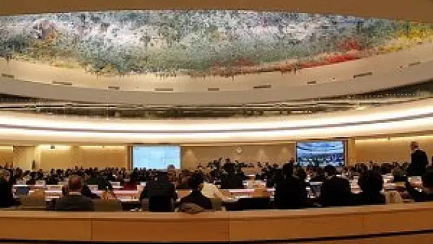 Suriyeli taraflar Cenevre'de yüz yüze geldi