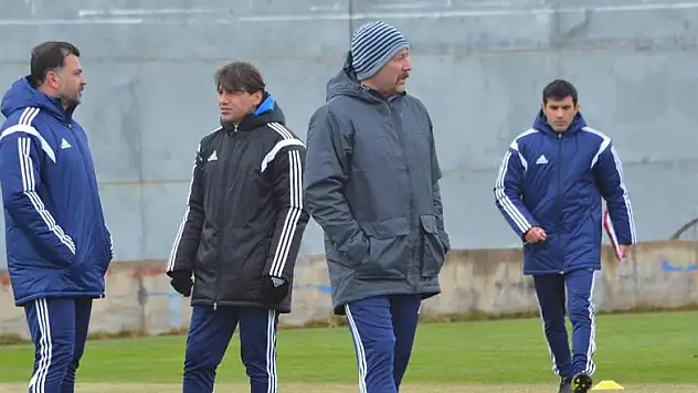 Sergen Yalçın'ın A takımı belli oldu