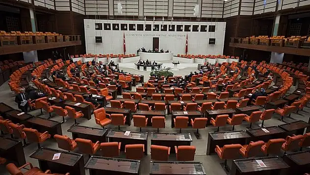 'Torba tasarı'nın 1. bölümü kabul edildi