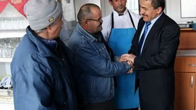 AK Parti Seydişehir Belediye Başkan Adayı Tutal'dan esnaf ziyareti